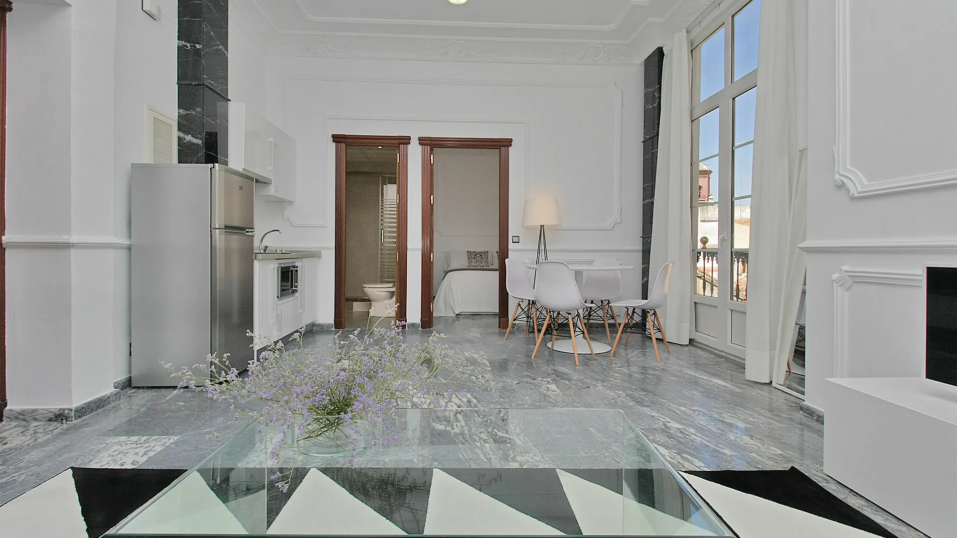Apartamentos Plaza Constitucion - Larios Málaga 0*,