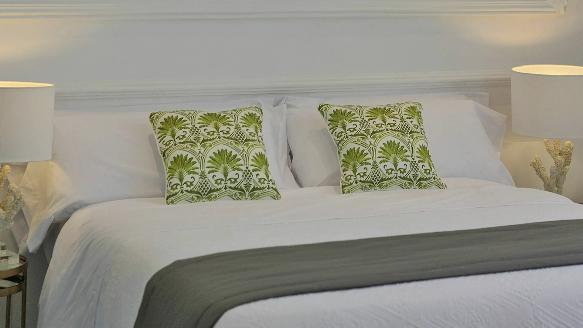 Apartamentos Plaza Constitucion - Larios Malaga 0*,  Spain